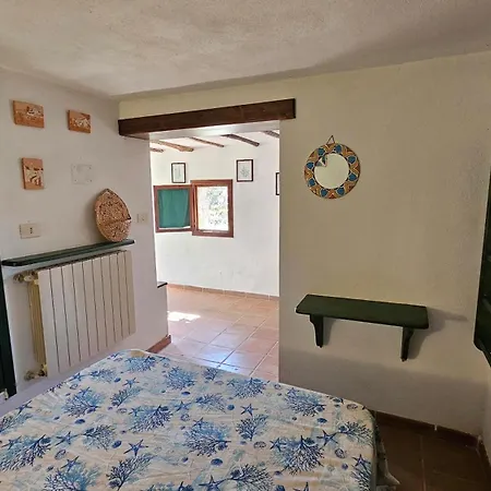 La Terrazza Sul Mare - Panoramic Overlooking Sea And Caprera Island In A Quiet Residential Area - 150 Mt From The Sea Feriehus *